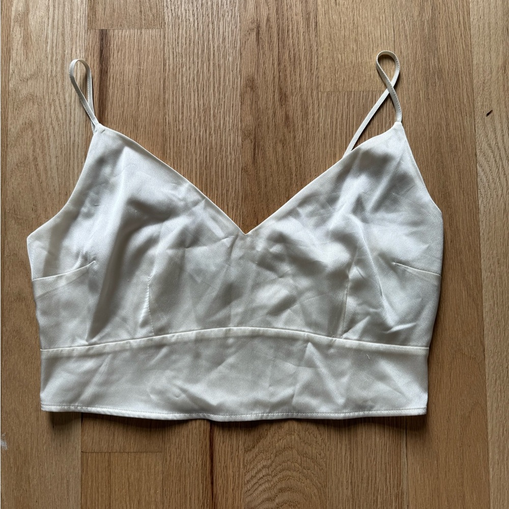 Abercrombie & Fitch cropped satin tank top with adjustable straps in large